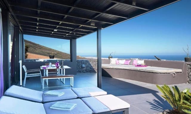 6 soveværelse Villa til salg i La Asomada, Tías med swimmingpool - € 2.500.000 (Ref: 8288929)