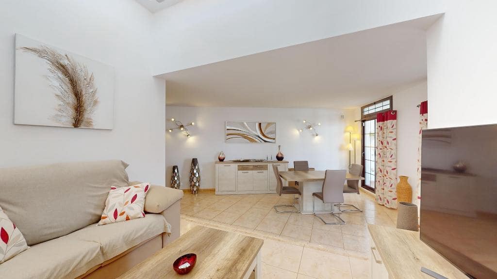 3 Zimmer Villa zu verkaufen in Playa Blanca - 475.000 € (Ref: 9105335)