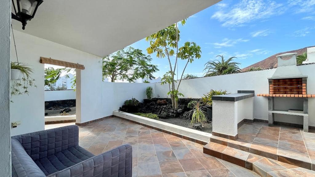 3 Zimmer Villa zu verkaufen in Playa Blanca - 475.000 € (Ref: 9105335)