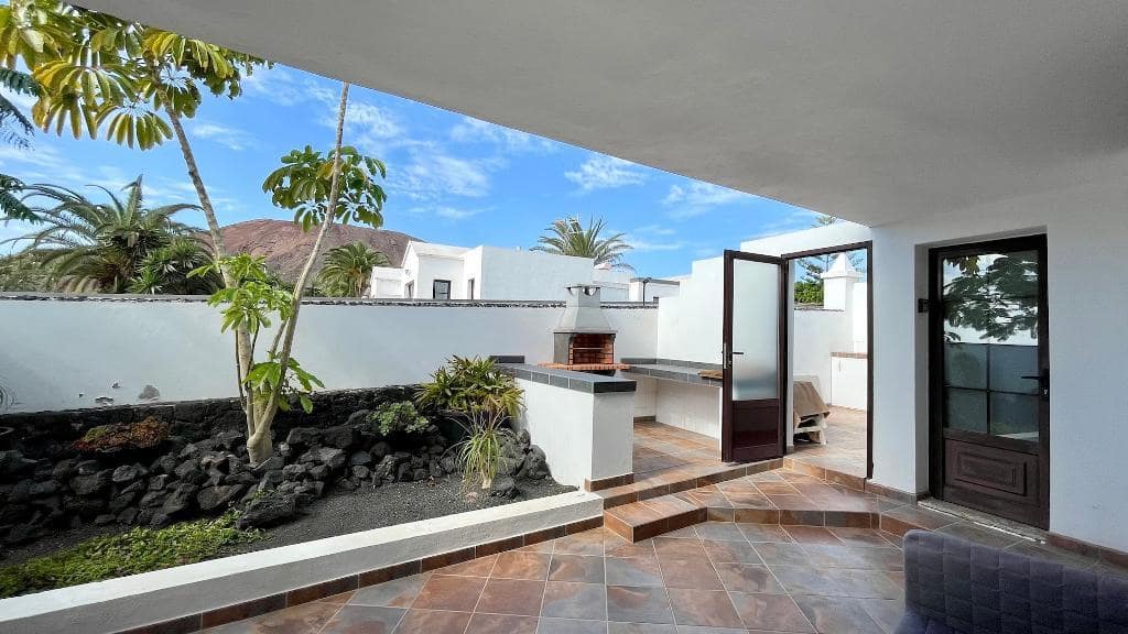 3 Zimmer Villa zu verkaufen in Playa Blanca - 475.000 € (Ref: 9105335)