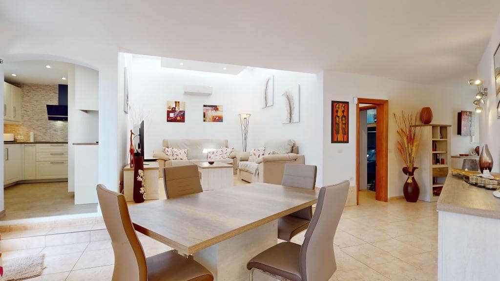 3 Zimmer Villa zu verkaufen in Playa Blanca - 475.000 € (Ref: 9105335)