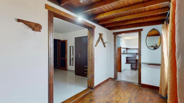 3 slaapkamer Finca/Landhuis te koop in Las Brenas, Yaiza met garage - € 990.000 (Ref: 9176957)