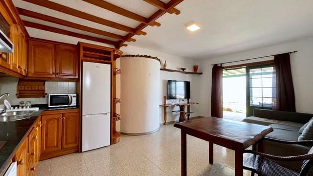3 soveværelse Finca/Landehus til salg i Las Brenas, Yaiza med garage - € 990.000 (Ref: 9176957)