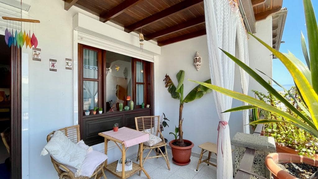 2 chambre Appartement à vendre à Costa Teguise - 285 000 € (Ref: 9229947)