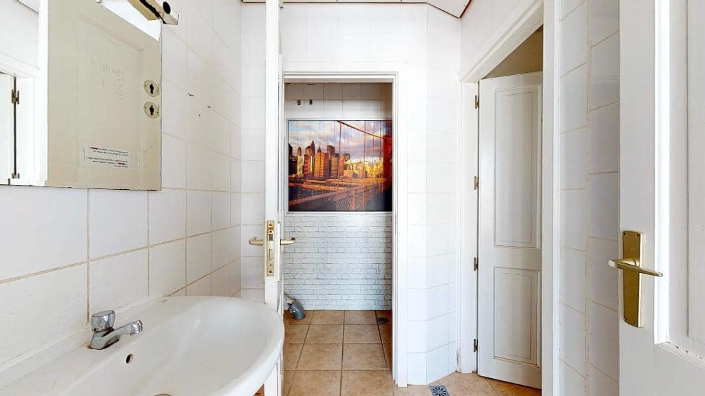 Commercial for sale in Playa Blanca - € 320,000 (Ref: 9740077)