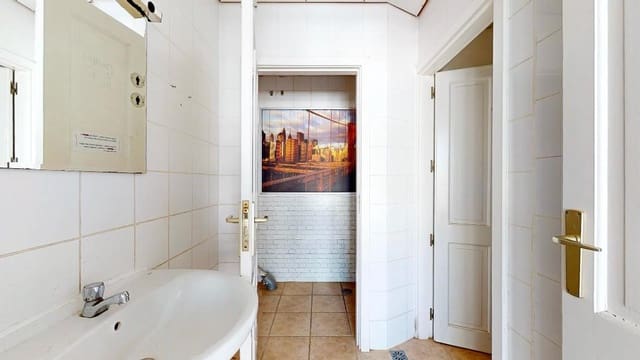 Commercieel te koop in Playa Blanca, Yaiza - € 320.000 (Ref: 9740077)