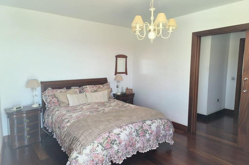 Chalet de 6 habitaciones en Puerto Calero en venta con piscina - 1.800.000 € (Ref: 9809787)