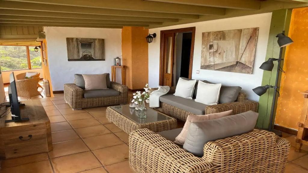11 slaapkamer Finca/Landhuis te koop in Haria met zwembad - € 2.299.900 (Ref: 9994620)