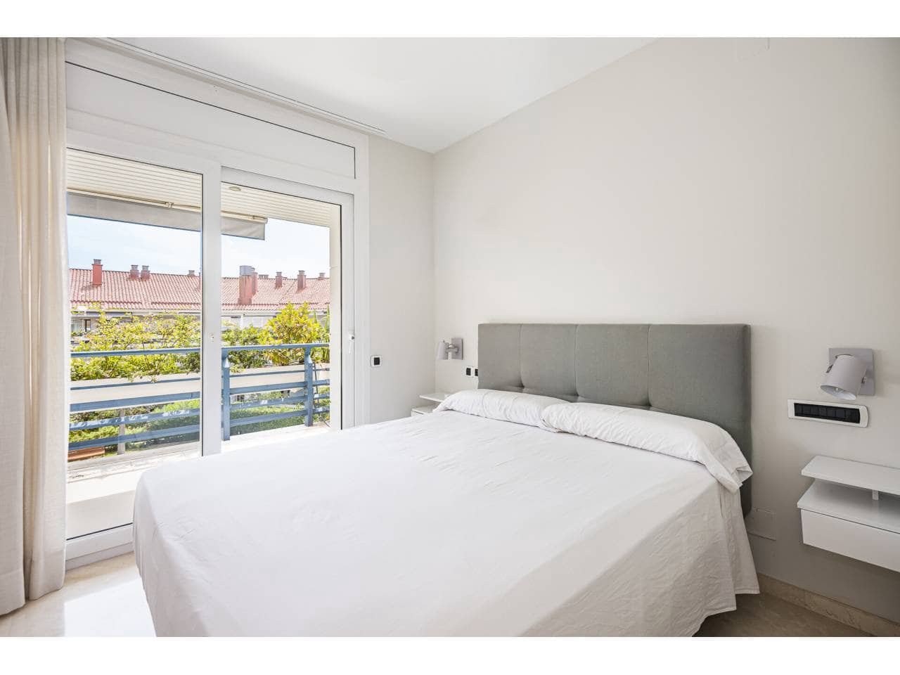 4 bedroom Penthouse for sale in Sitges with pool garage - € 1,490,000 (Ref: 10002495)