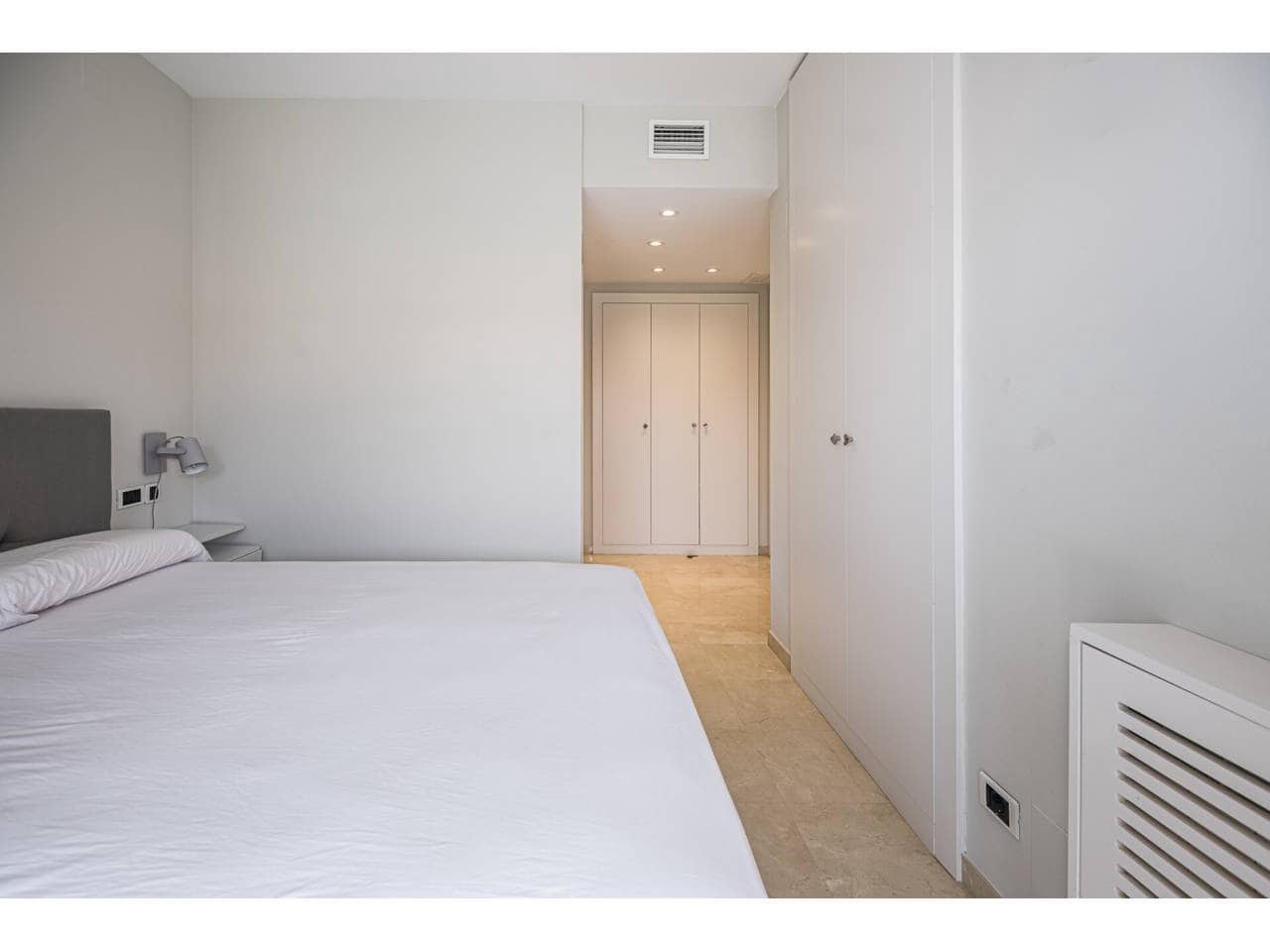 4 bedroom Penthouse for sale in Sitges with pool garage - € 1,490,000 (Ref: 10002495)