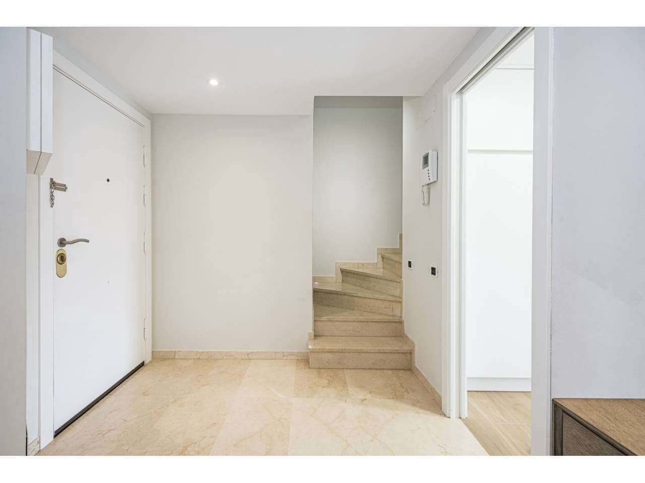 4 bedroom Penthouse for sale in Sitges with pool garage - € 1,490,000 (Ref: 10002495)