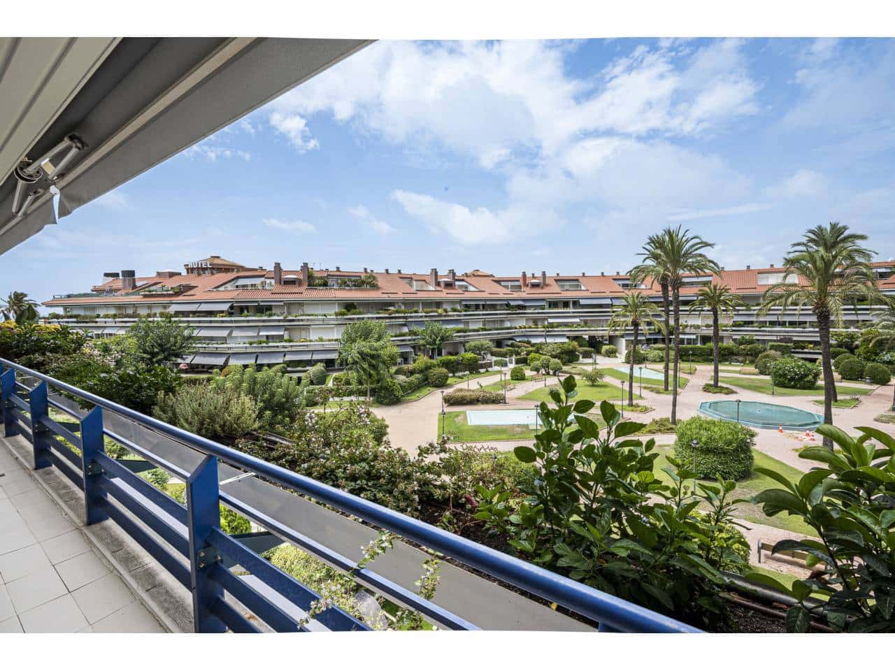 4 bedroom Penthouse for sale in Sitges with pool garage - € 1,490,000 (Ref: 10002495)
