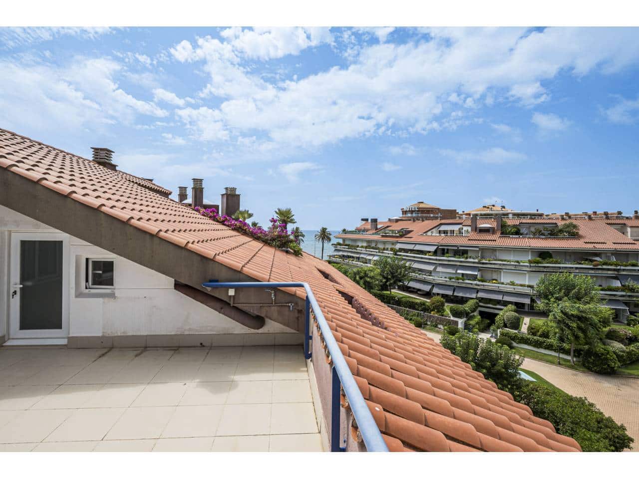 4 bedroom Penthouse for sale in Sitges with pool garage - € 1,490,000 (Ref: 10002495)