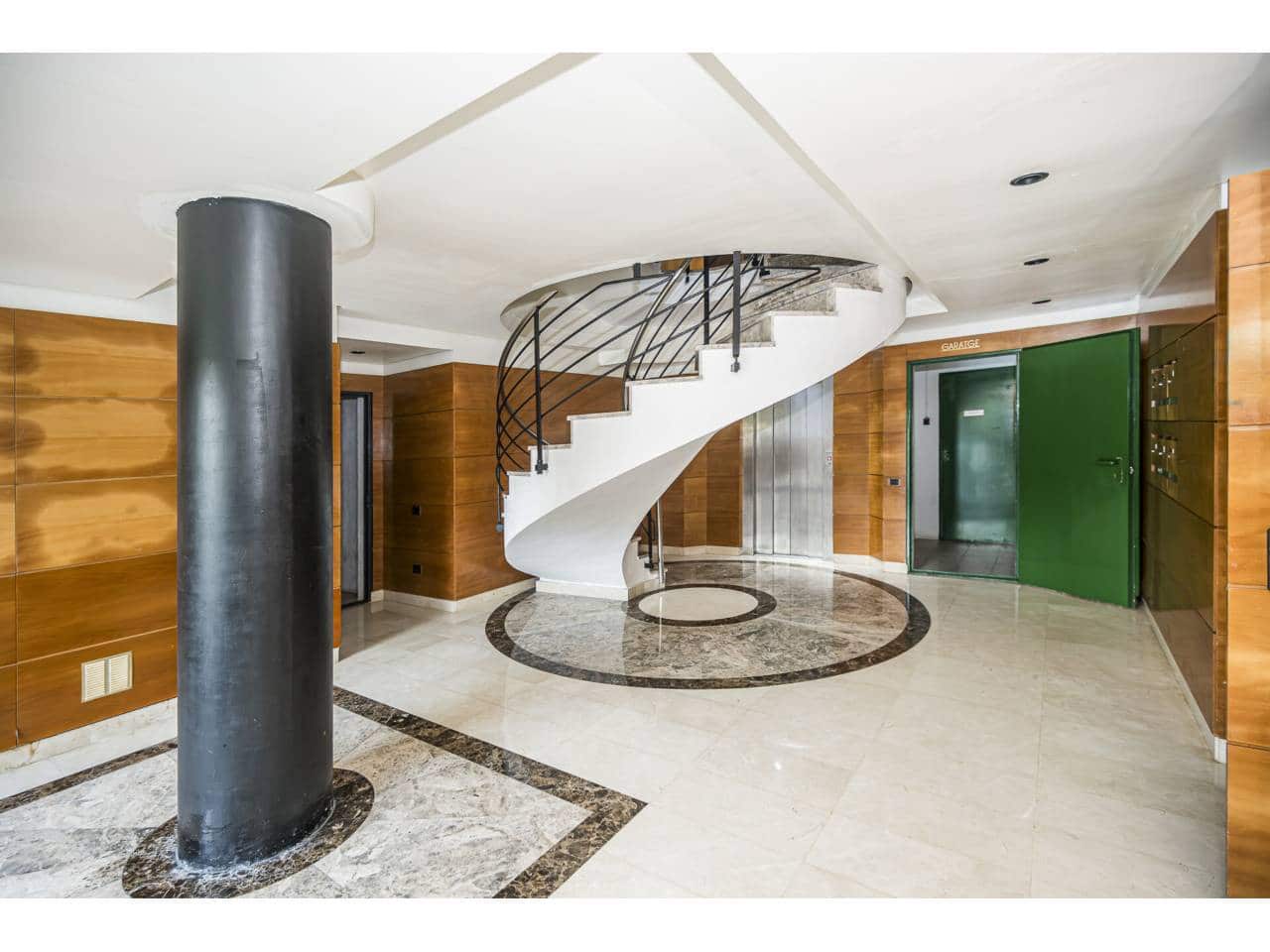 4 bedroom Penthouse for sale in Sitges with pool garage - € 1,490,000 (Ref: 10002495)