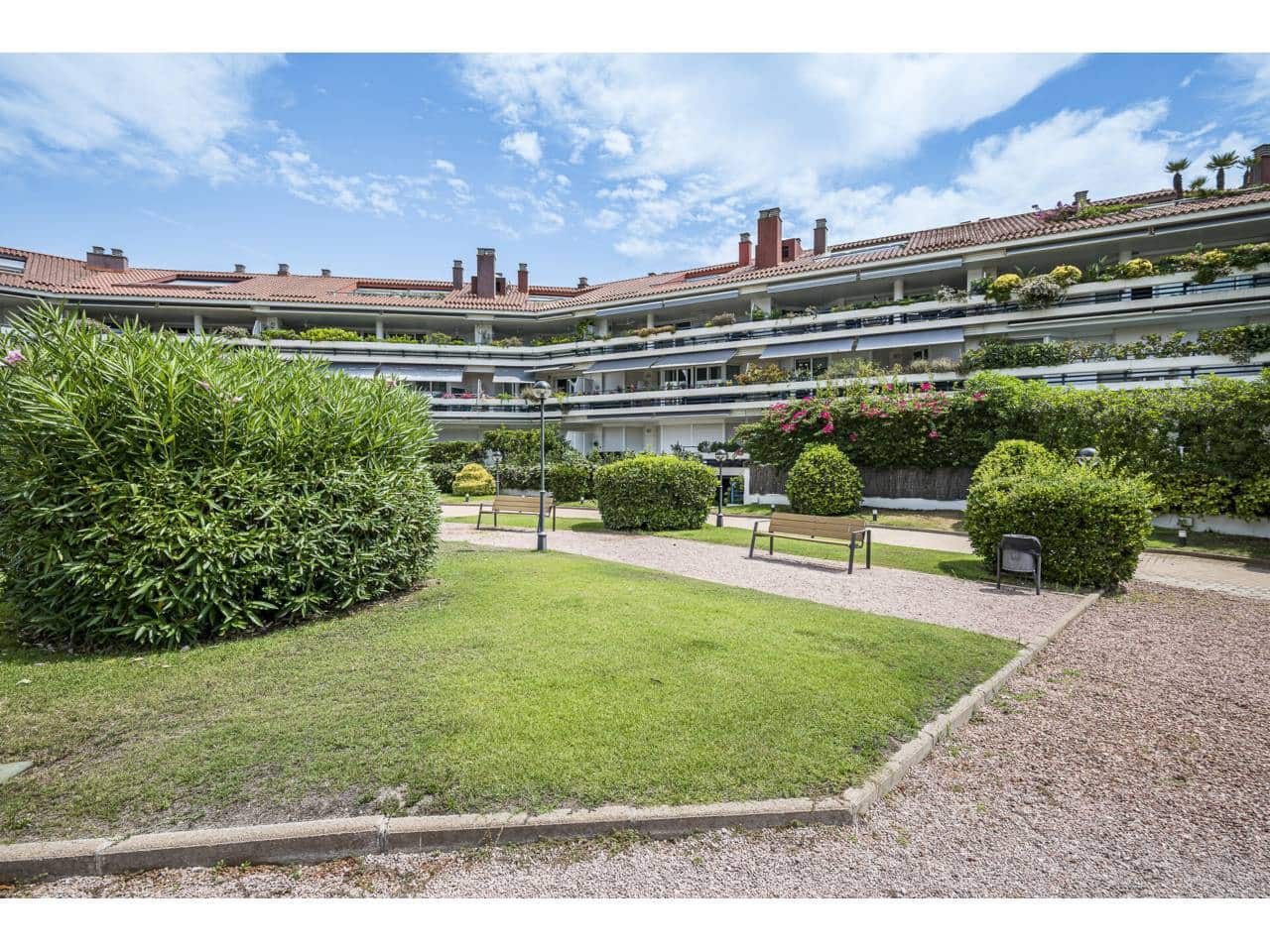 4 bedroom Penthouse for sale in Sitges with pool garage - € 1,490,000 (Ref: 10002495)
