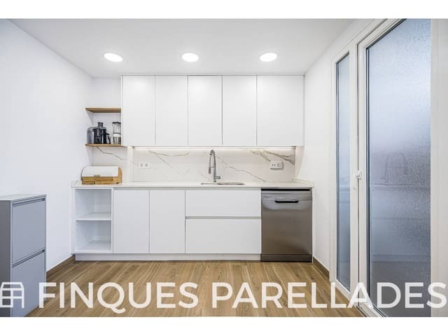 4 sypialnia Penthouse na sprzedaż w Sitges z basenem garażem - 1 490 000 € (Ref: 10002495)