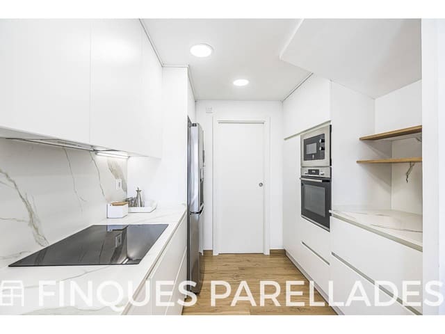 4 sypialnia Penthouse na sprzedaż w Sitges z basenem garażem - 1 490 000 € (Ref: 10002495)
