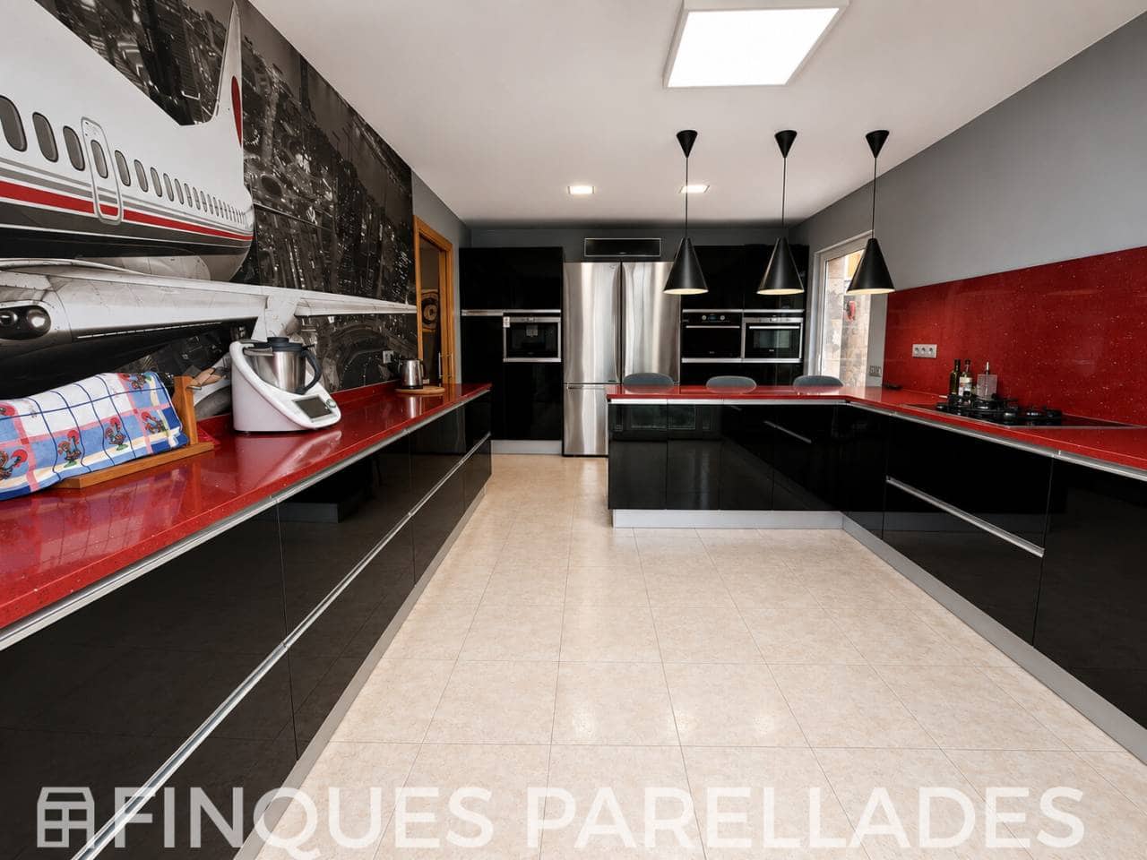 4 soveværelse Villa til salg i Canyelles med swimmingpool garage - € 548.000 (Ref: 10046647)