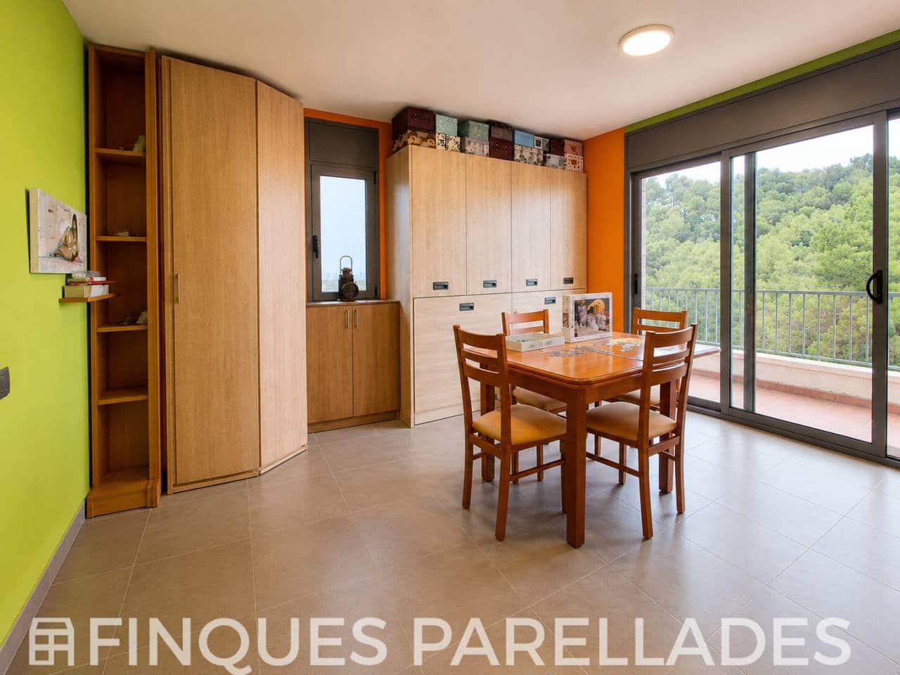 4 soveværelse Villa til salg i Canyelles med swimmingpool garage - € 548.000 (Ref: 10046647)