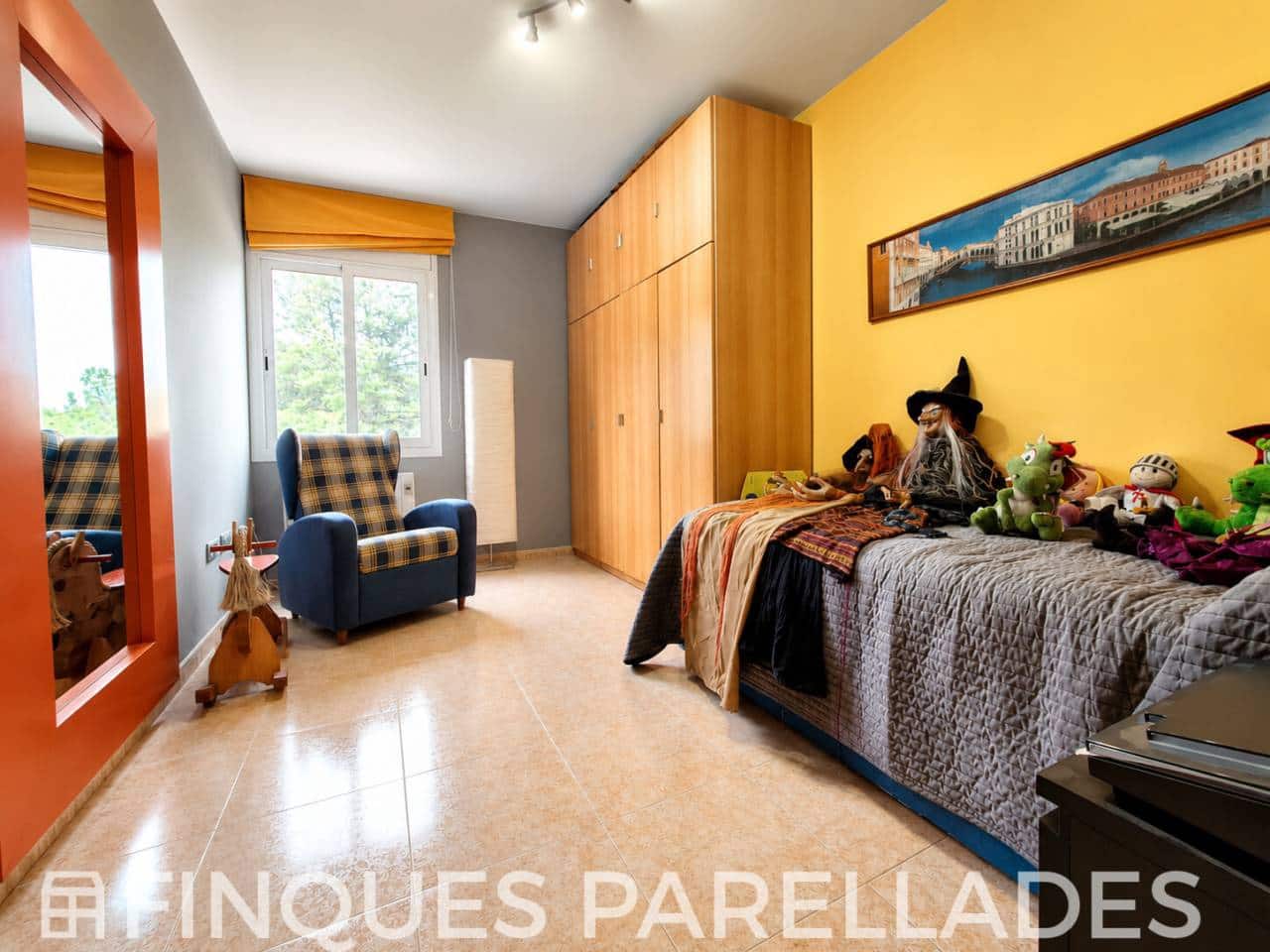 4 soveværelse Villa til salg i Canyelles med swimmingpool garage - € 548.000 (Ref: 10046647)