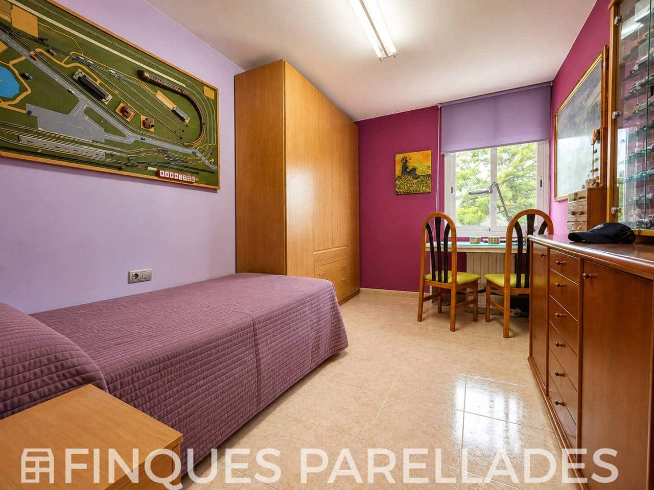 4 soveværelse Villa til salg i Canyelles med swimmingpool garage - € 548.000 (Ref: 10046647)
