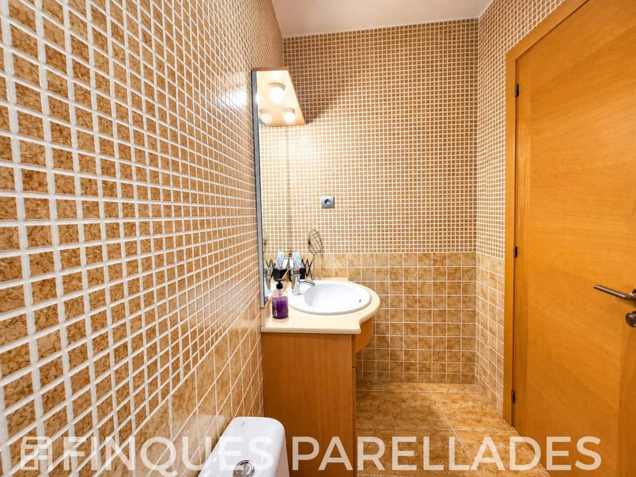 4 soveværelse Villa til salg i Canyelles med swimmingpool garage - € 548.000 (Ref: 10046647)