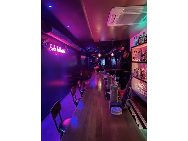 Comercial para venda em Sitges - 300 000 € (Ref: 10079867)