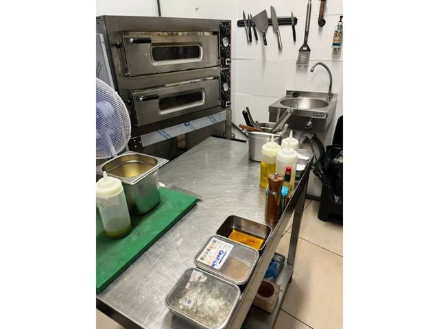 Restaurant/bar te koop in Sitges - € 250.000 (Ref: 10079868)
