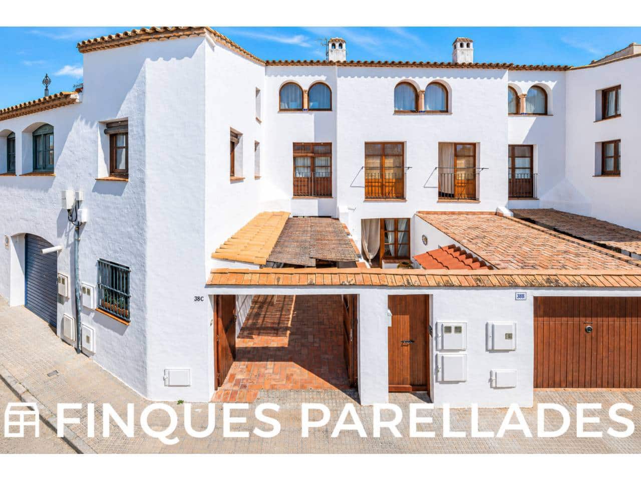 Casa de 3 habitaciones en Sant Pere de Ribes en venta - 760.000 € (Ref: 10085378)