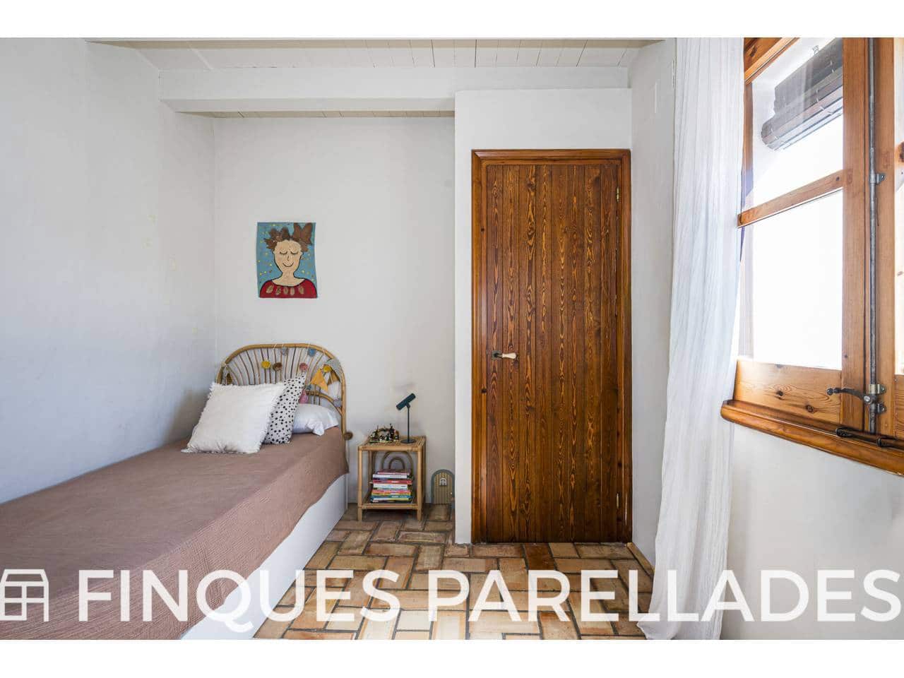 Casa de 3 habitaciones en Sant Pere de Ribes en venta - 760.000 € (Ref: 10085378)
