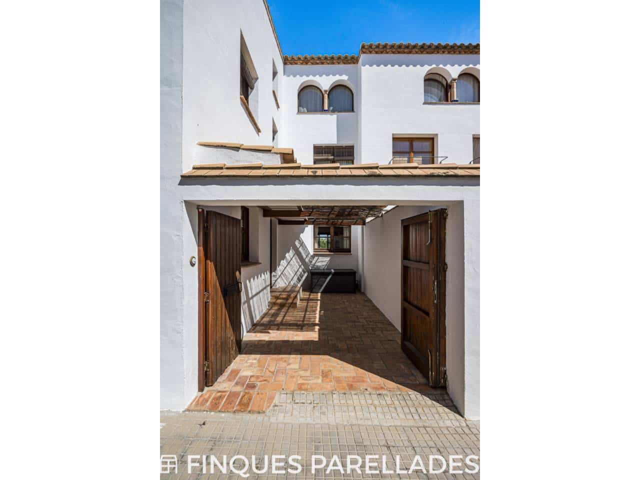 Casa de 3 habitaciones en Sant Pere de Ribes en venta - 760.000 € (Ref: 10085378)