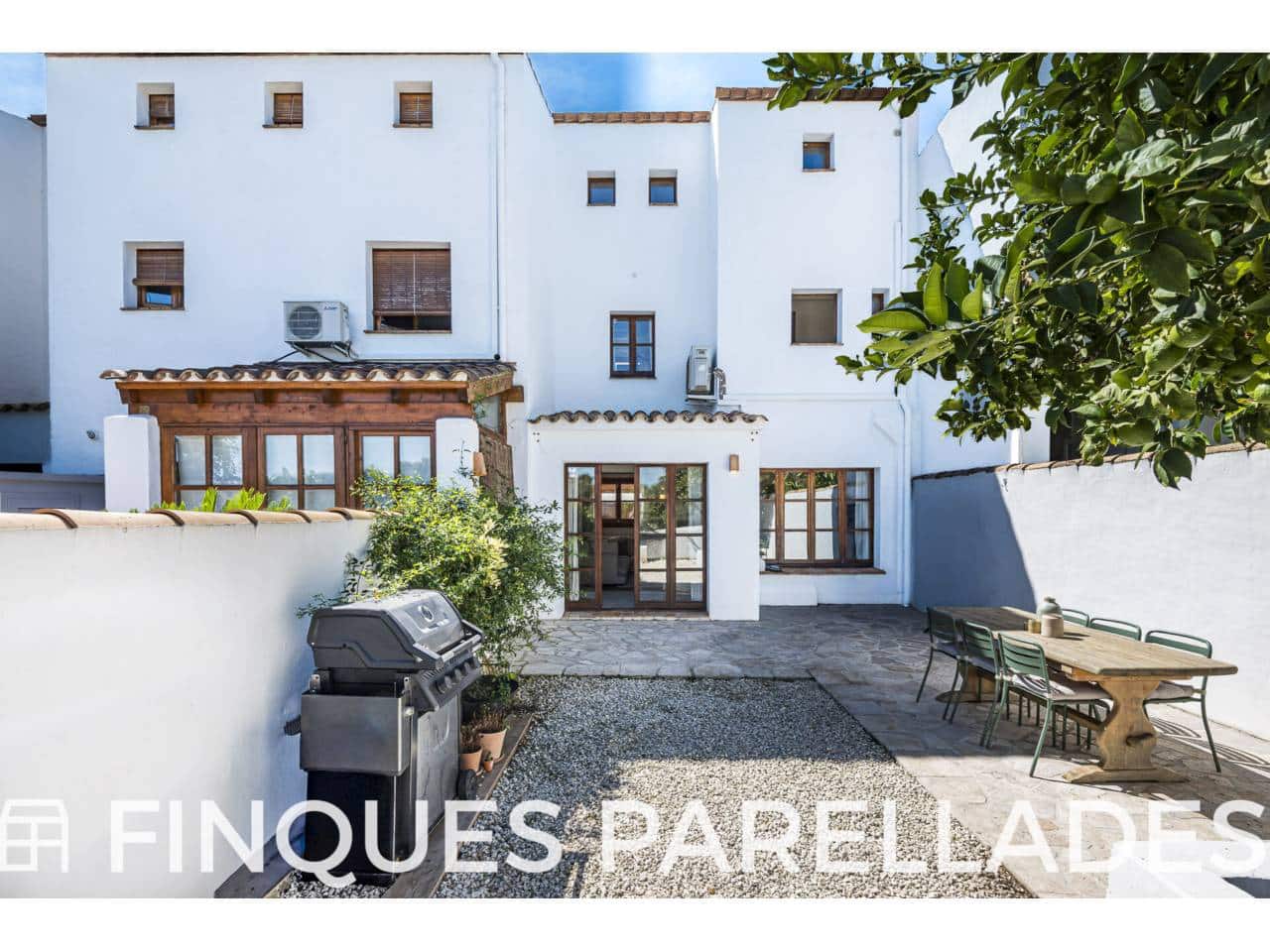Casa de 3 habitaciones en Sant Pere de Ribes en venta - 760.000 € (Ref: 10085378)