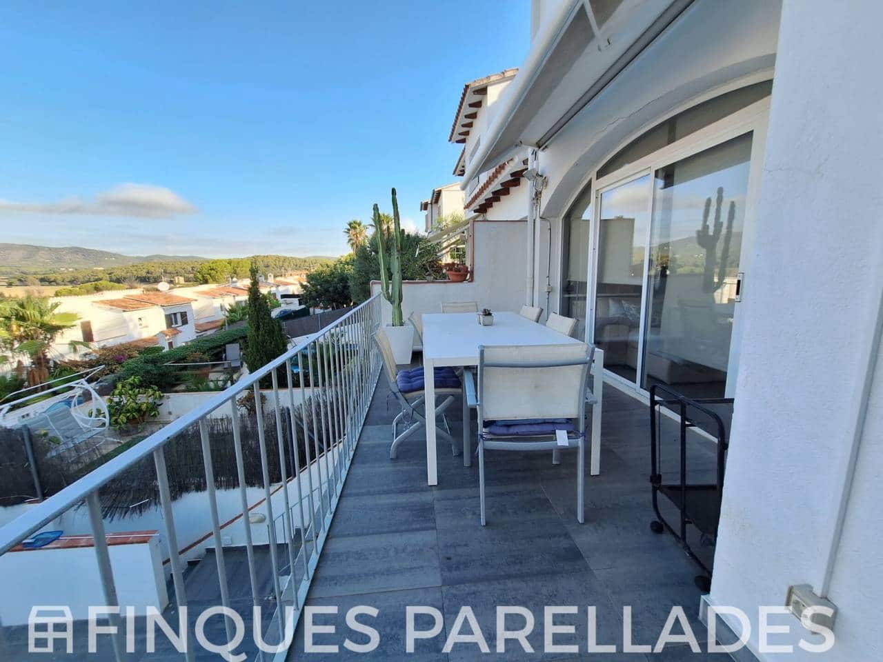 4 quarto Moradia para arrendar em Sant Pere de Ribes com piscina garagem - 3 000 € (Ref: 10088523)