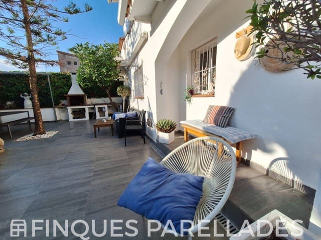 4 quarto Moradia para arrendar em Sant Pere de Ribes - 3 000 € (Ref: 10088523)