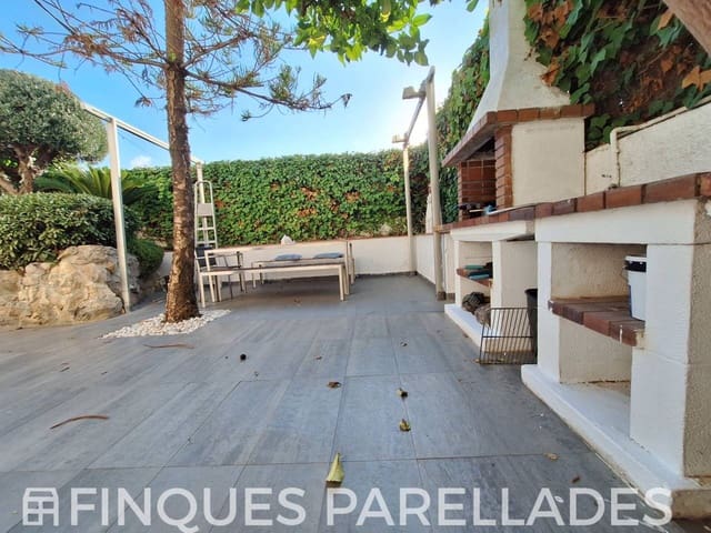 4 quarto Moradia para arrendar em Sant Pere de Ribes - 3 000 € (Ref: 10088523)