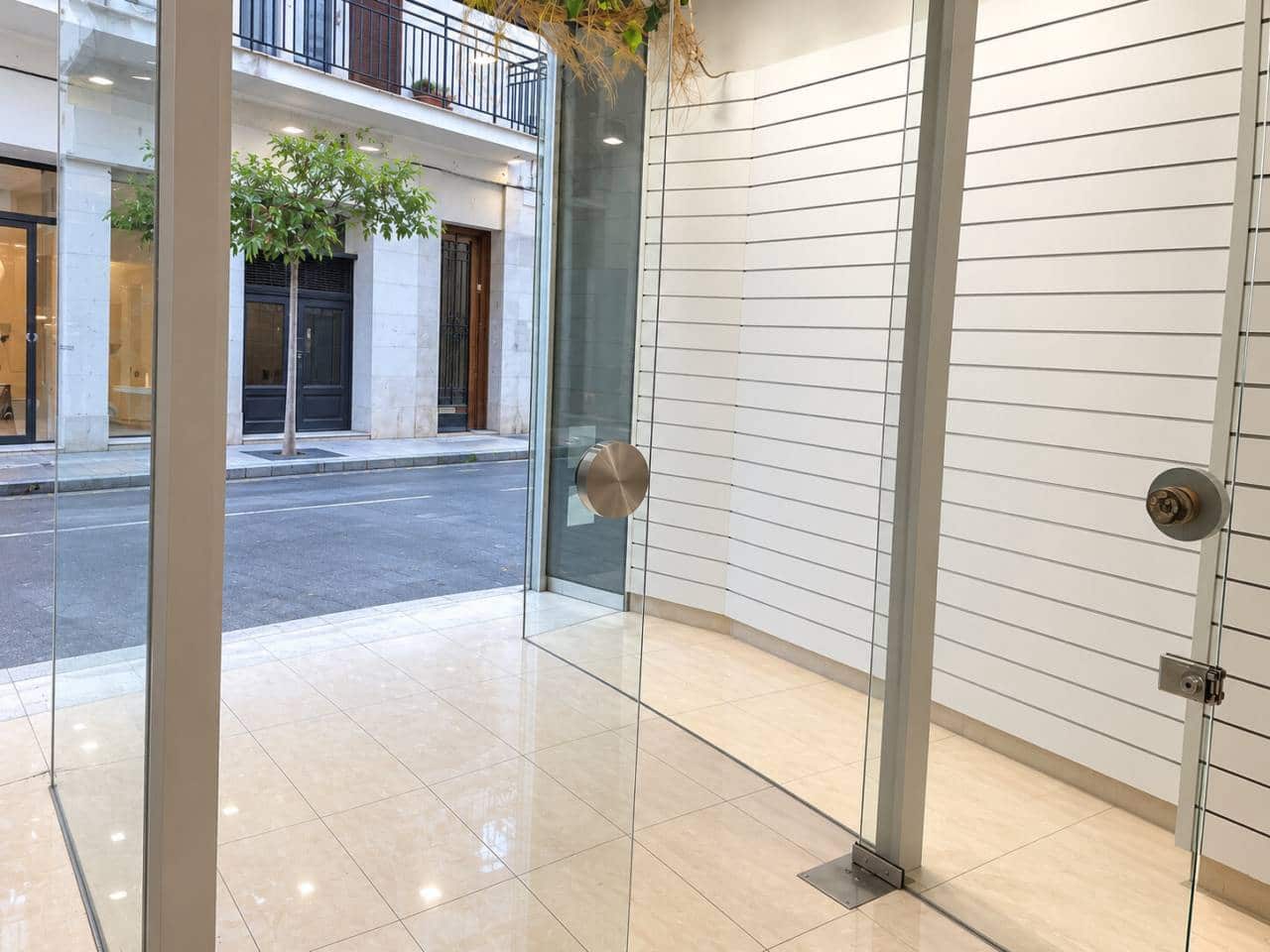 Commerciale da affittare in Sitges - 1.900 € (Rif: 10139042)