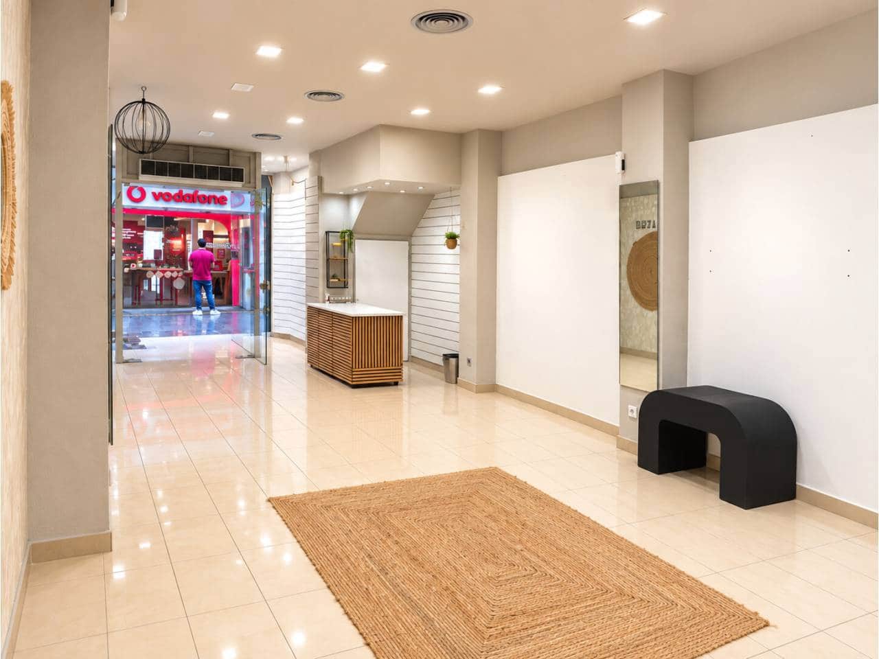 Commercial for rent in Sitges - € 1,900 (Ref: 10139042)