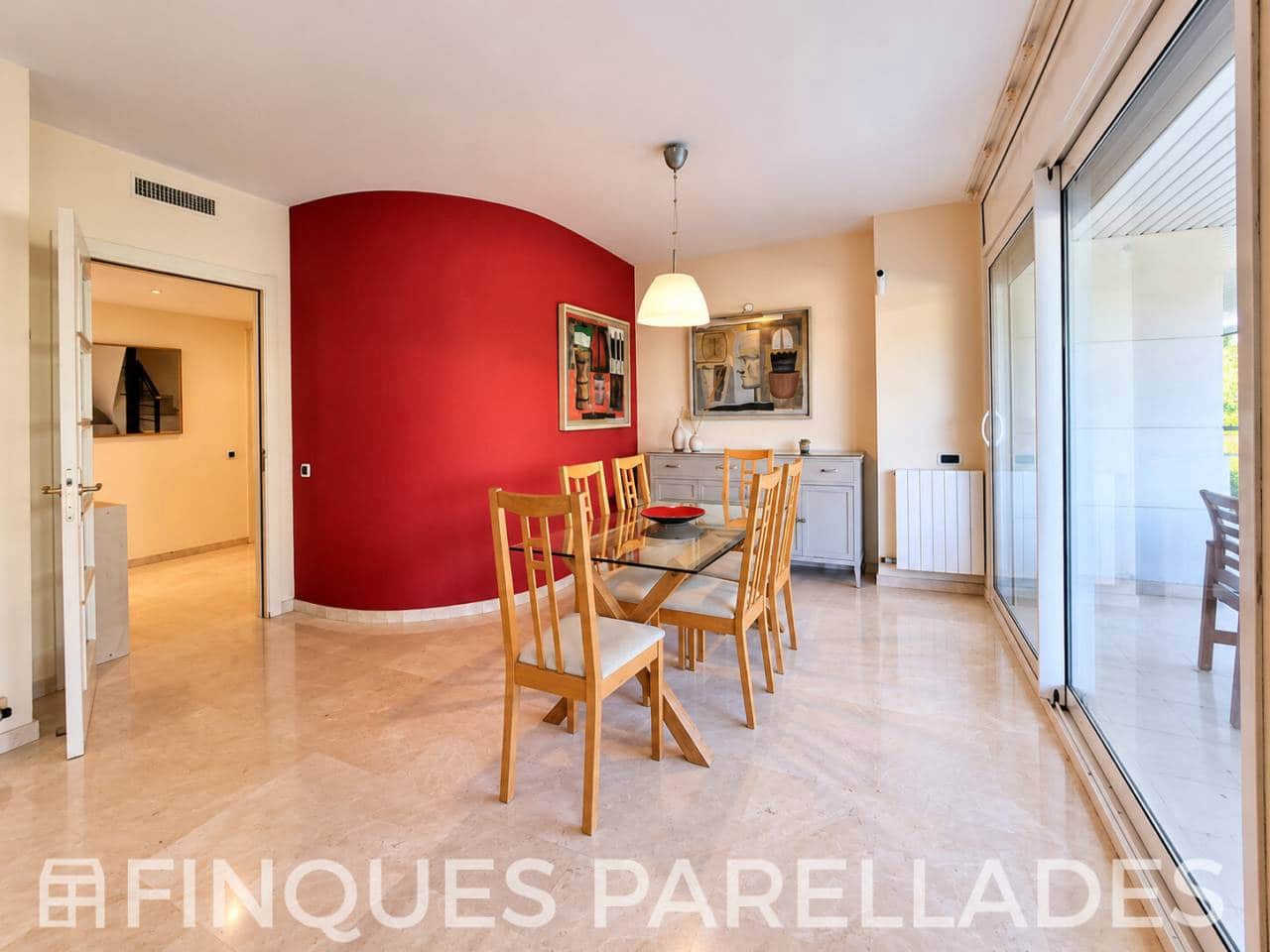3 slaapkamer Penthouse te koop in Sitges met zwembad garage - € 1.235.000 (Ref: 10170413)