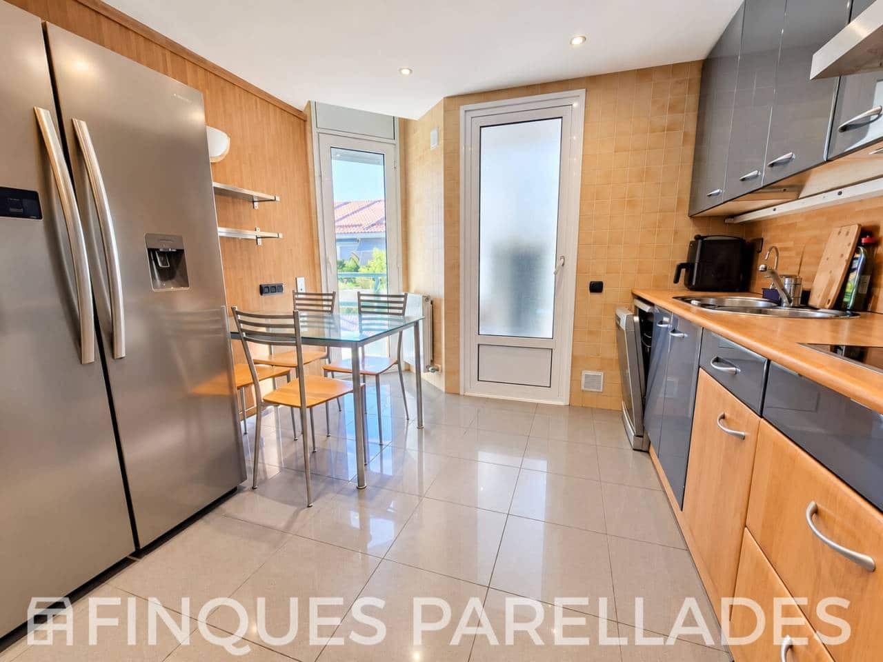 3 slaapkamer Penthouse te koop in Sitges met zwembad garage - € 1.235.000 (Ref: 10170413)