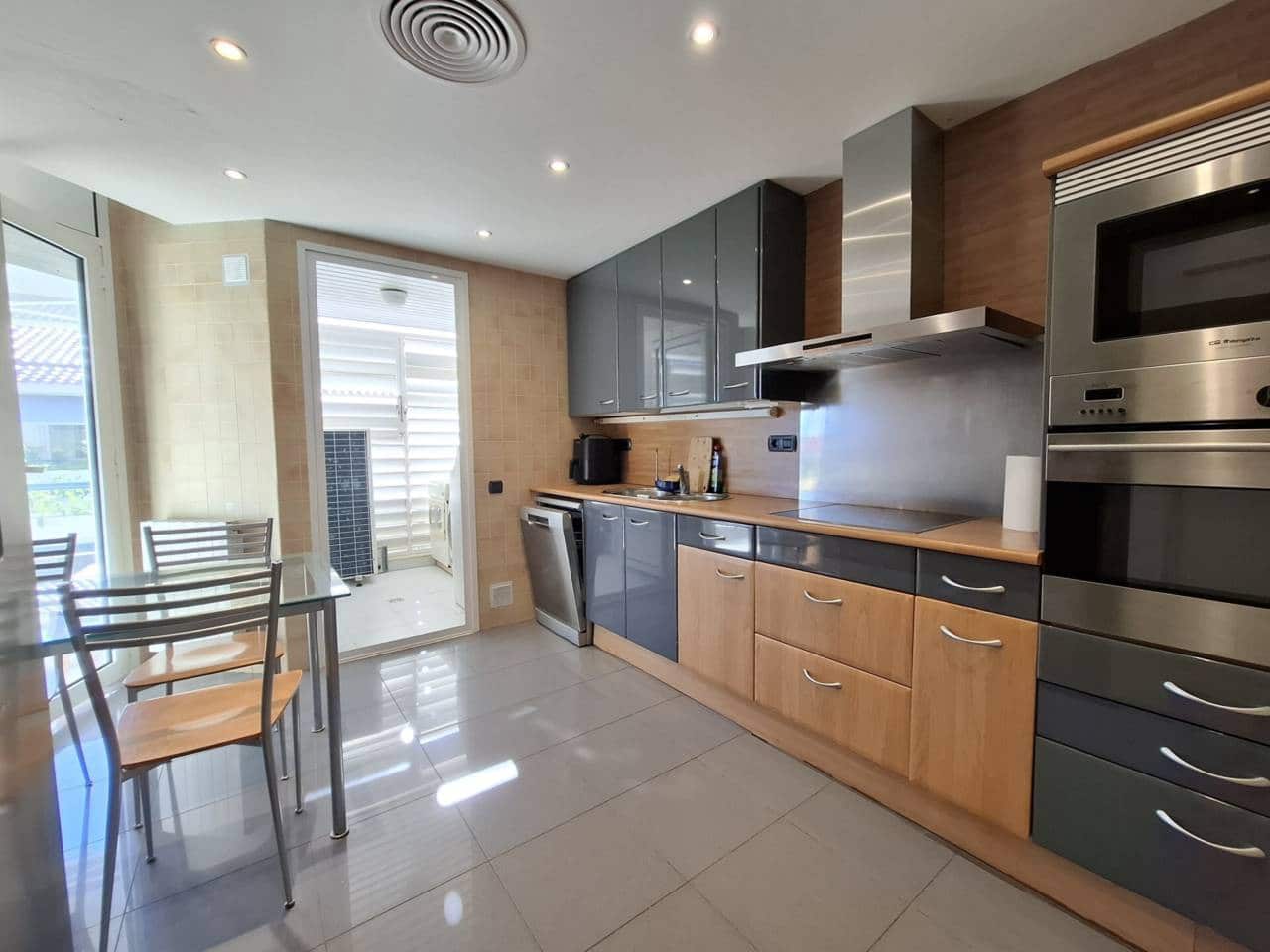 3 slaapkamer Penthouse te koop in Sitges met zwembad garage - € 1.235.000 (Ref: 10170413)