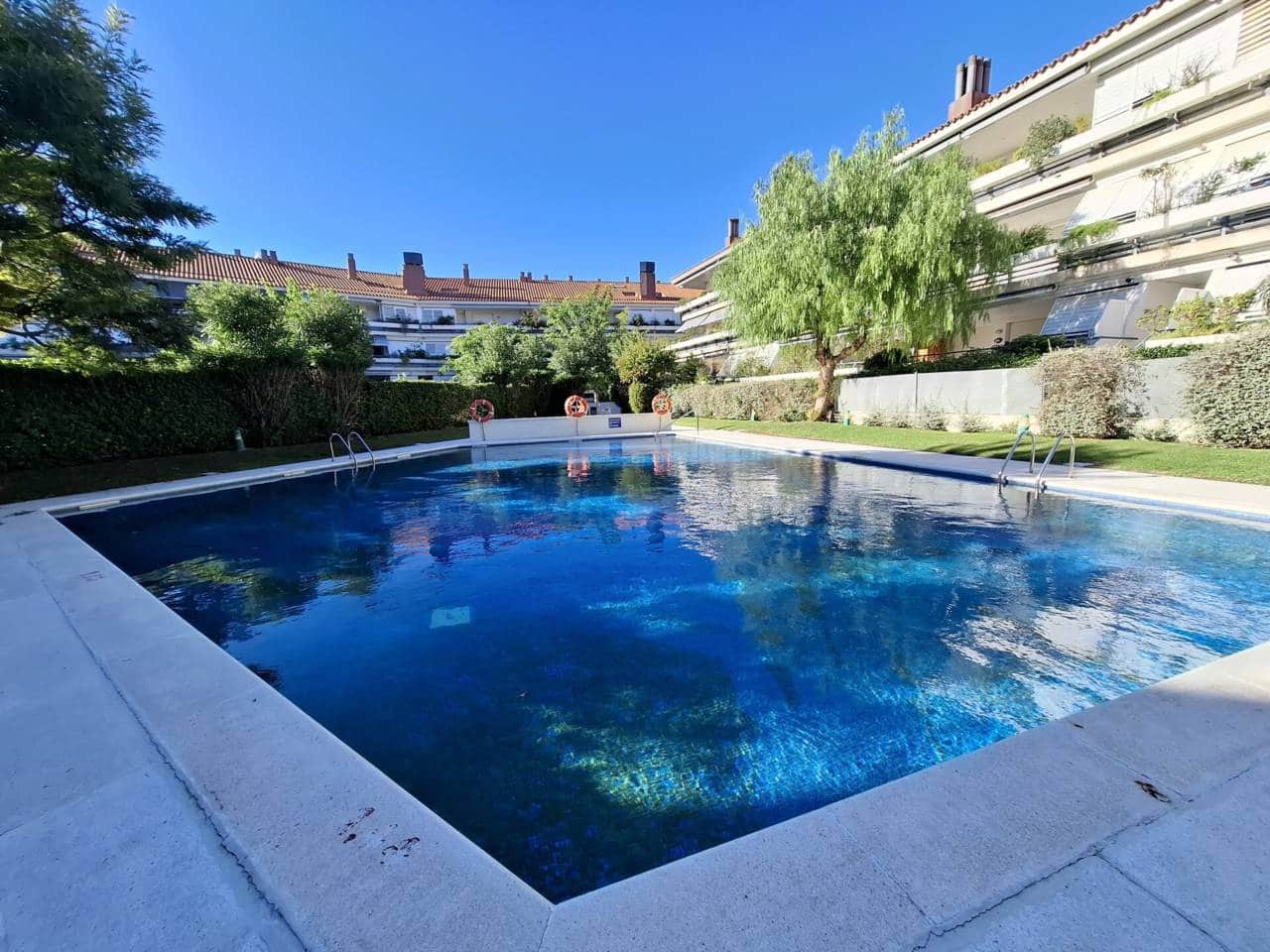 3 slaapkamer Penthouse te koop in Sitges met zwembad garage - € 1.235.000 (Ref: 10170413)