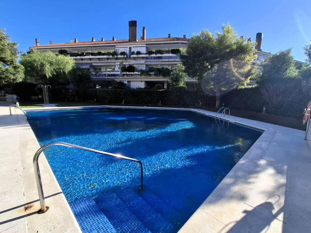 3 slaapkamer Penthouse te koop in Sitges met zwembad garage - € 1.235.000 (Ref: 10170413)