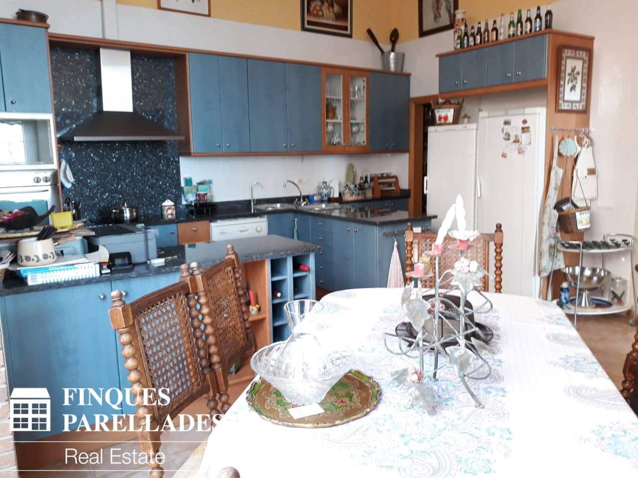 4 sypialnia Willa na sprzedaż w Sitges z basenem garażem - 980 000 € (Ref: 4657364)