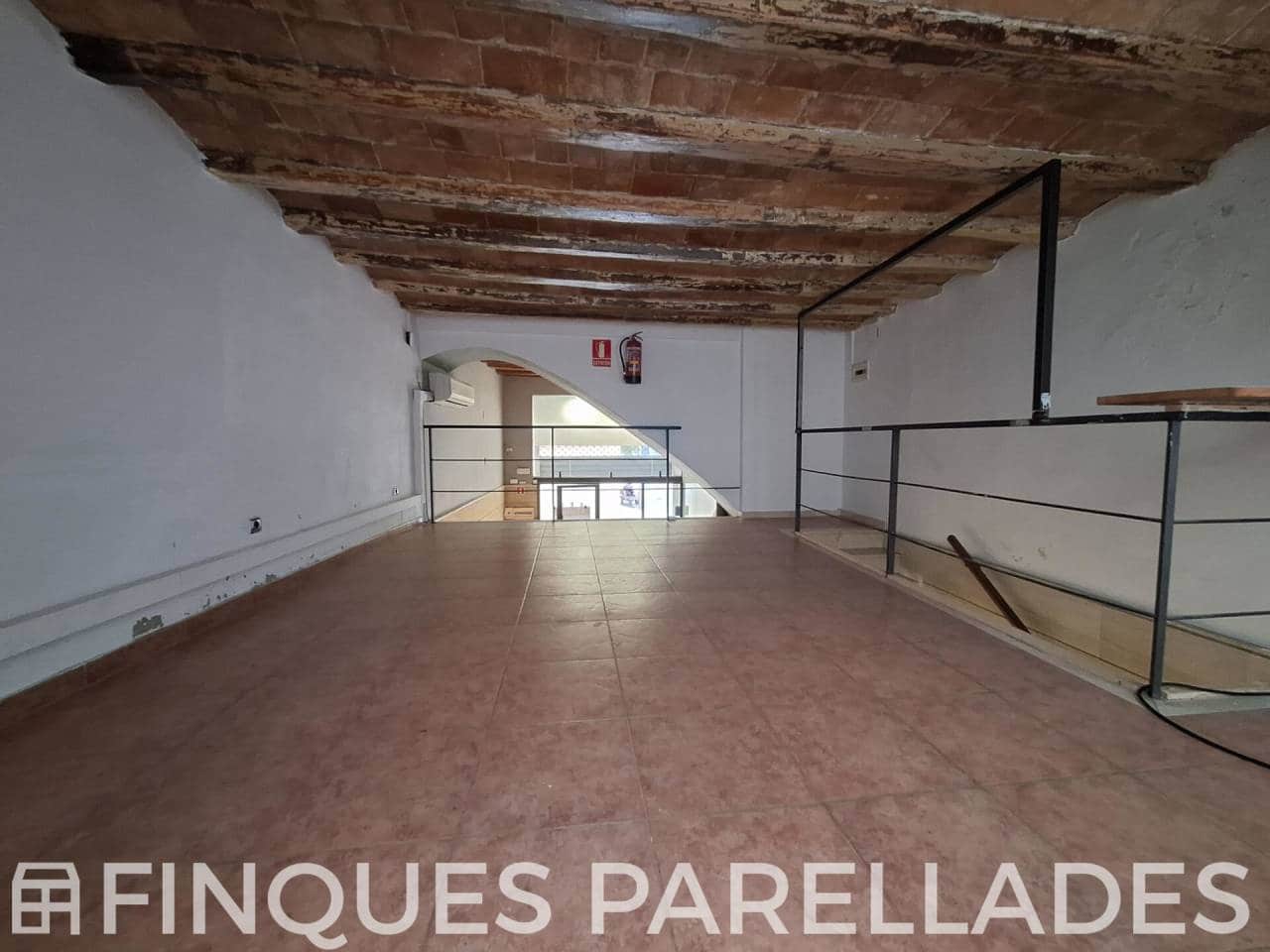 Commercieel te koop in Sant Pere de Ribes - € 155.000 (Ref: 5294375)