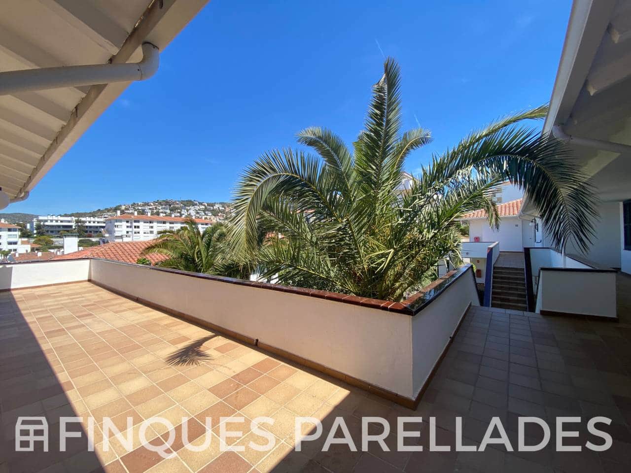 2 sypialnia Penthouse na sprzedaż w Sitges z basenem - 630 000 € (Ref: 8112552)