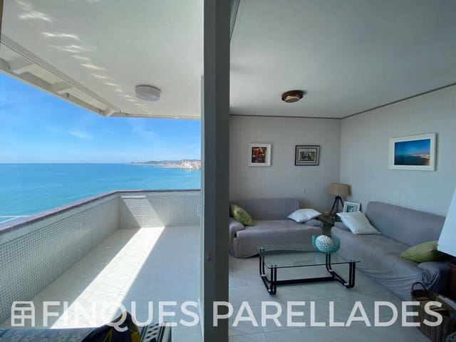 2 sypialnia Penthouse na sprzedaż w Sitges z basenem - 630 000 € (Ref: 8112552)