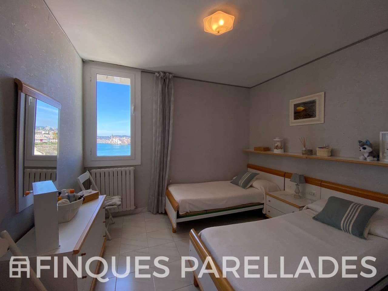 2 sypialnia Penthouse na sprzedaż w Sitges z basenem - 630 000 € (Ref: 8112552)