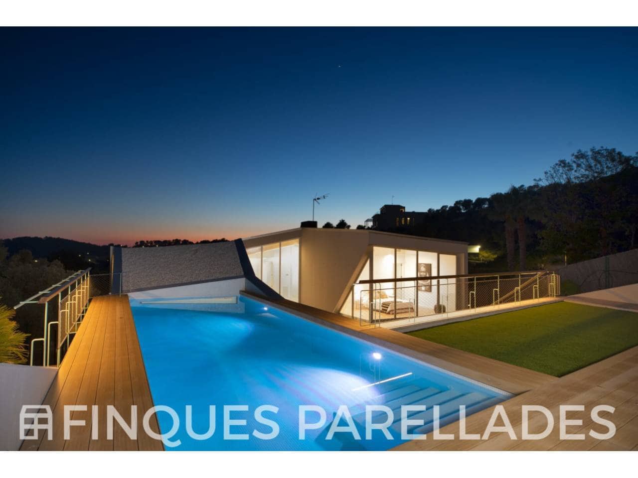 5 soveværelse Villa til salg i Sitges med swimmingpool garage - € 2.800.000 (Ref: 8873354)