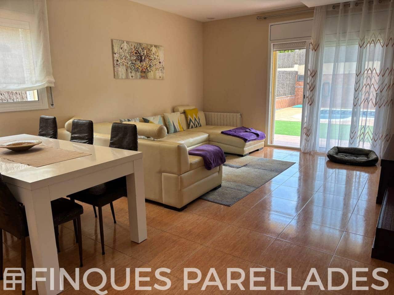 3 soverom Villa til salgs i Sant Pere de Ribes med svømmebasseng garasje - € 635 000 (Ref: 8983826)