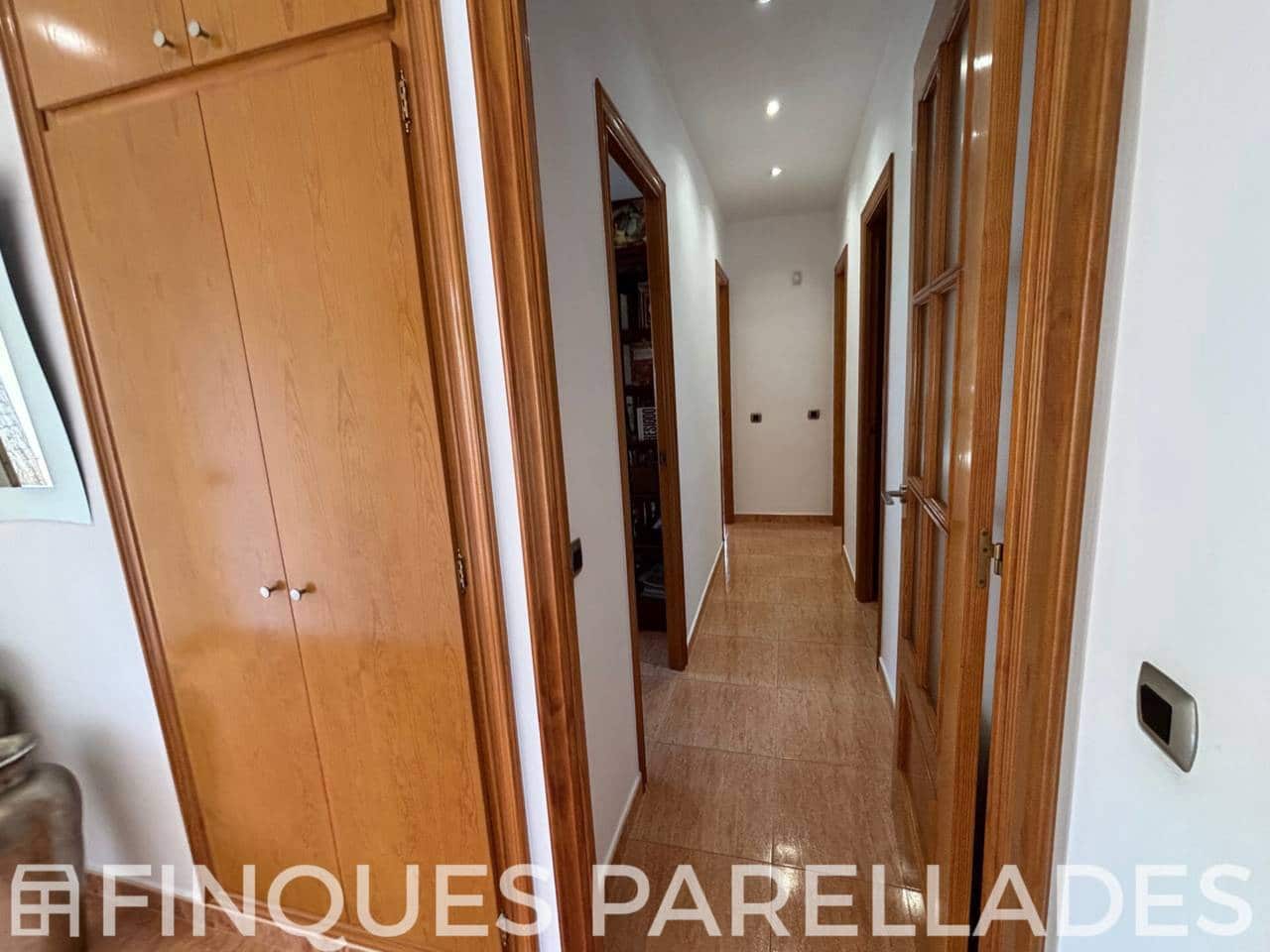 3 soverom Villa til salgs i Sant Pere de Ribes med svømmebasseng garasje - € 635 000 (Ref: 8983826)